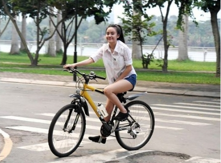 đạp xe đạp
